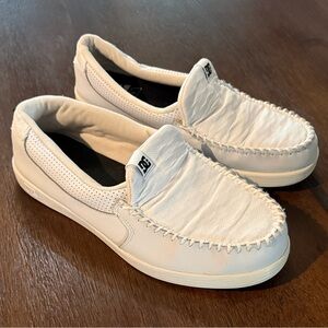 DC Men's White Patterned Slip-On Loafers Size 10